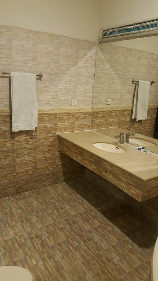 Mulberry Residence Luxury Rooms 伊斯兰堡 外观 照片